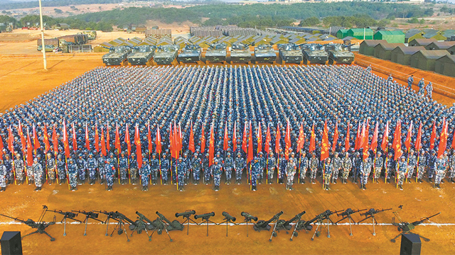 在黨的旗幟指引下·依法治軍丨筑就堅如磐石的強(qiáng)軍之基