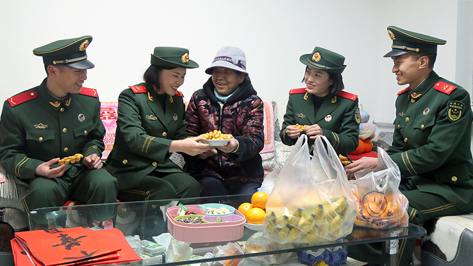 情暖軍烈屬丨堅持25年，他們接力替盡忠者盡孝