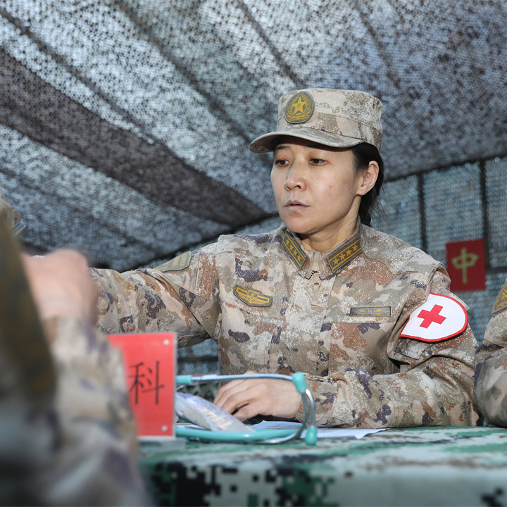 了不起的中國軍人丨張瑛：海拔5681米，那里有她最牽掛的人