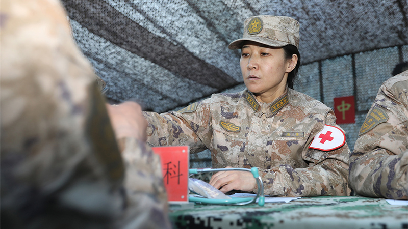 了不起的中國軍人丨張瑛：海拔5681米，那里有她最牽掛的人