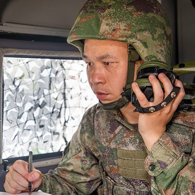七赴高原，角逐無形戰(zhàn)場——記“最美新時代革命軍人”陳楊