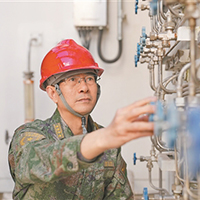為強(qiáng)軍興軍貢獻(xiàn)科研力量