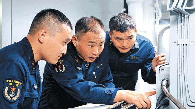 最美新時代革命軍人丨海軍海口艦技師周帥：堅守深艙逐浪行